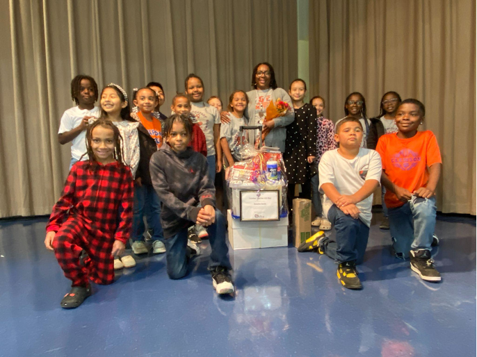 Rosalyn Smith named an FSI Office Teacher AllStar of the Month